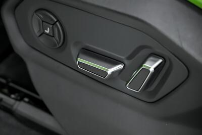 2022 Lamborghini Urus - Photo 27 - Joliet, IL 60435