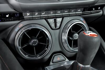 2018 Chevrolet Camaro ZL1   - Photo 32 - Joliet, IL 60435