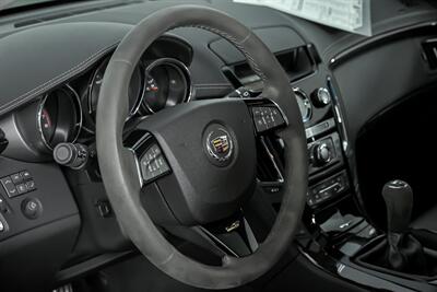 2014 Cadillac CTS-V -RARE MANUAL TRANS WAGON!   - Photo 26 - Joliet, IL 60435