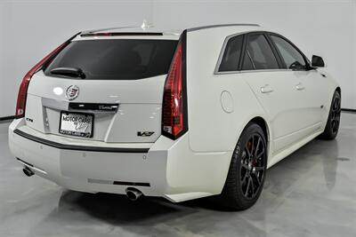 2014 Cadillac CTS-V -RARE MANUAL TRANS WAGON!   - Photo 12 - Joliet, IL 60435