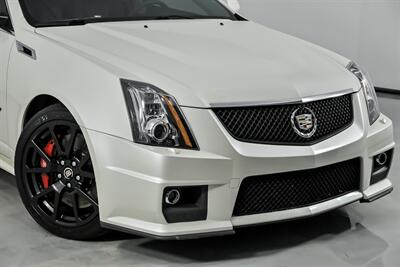 2014 Cadillac CTS-V -RARE MANUAL TRANS WAGON!   - Photo 3 - Joliet, IL 60435