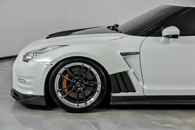 2015 Nissan GT-R Premium-OVER $30K MODS   - Photo 7 - Joliet, IL 60435