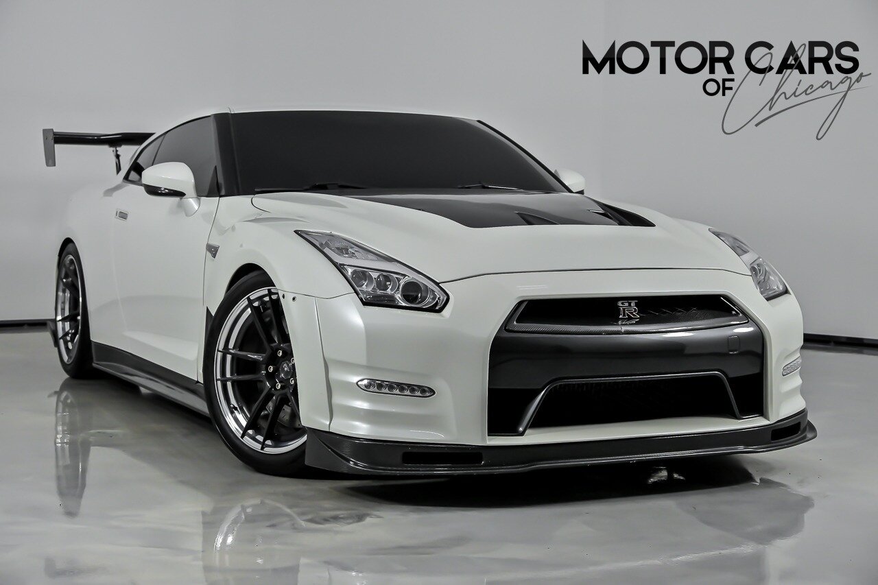 2015 Nissan GT-R Premium-OVER $30K MODS - Photo 1 - Joliet, IL 60435