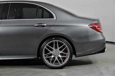 2019 Mercedes-Benz AMG E 63 S - Photo 9 - Joliet, IL 60435