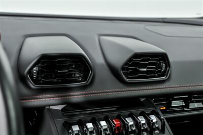 2020 Lamborghini Huracan EVO   - Photo 30 - Joliet, IL 60435