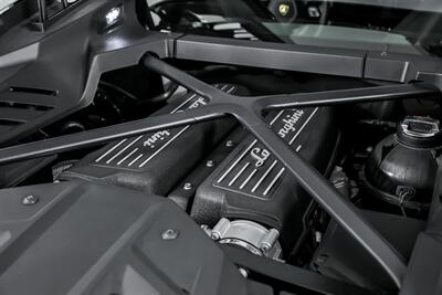 2020 Lamborghini Huracan EVO   - Photo 17 - Joliet, IL 60435