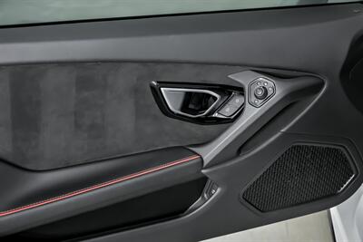 2020 Lamborghini Huracan EVO   - Photo 19 - Joliet, IL 60435
