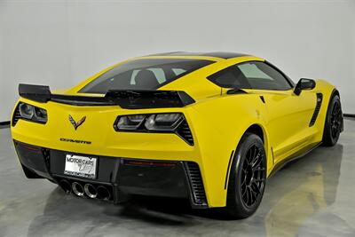 2015 Chevrolet Corvette Z06   - Photo 12 - Joliet, IL 60435