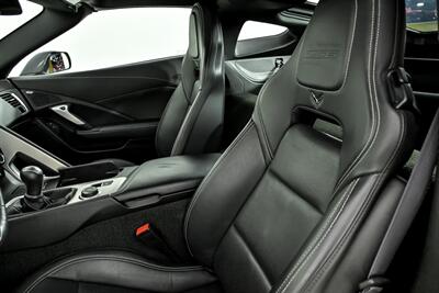 2015 Chevrolet Corvette Z06   - Photo 23 - Joliet, IL 60435
