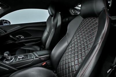 2017 Audi R8 5.2 quattro V10   - Photo 26 - Joliet, IL 60435