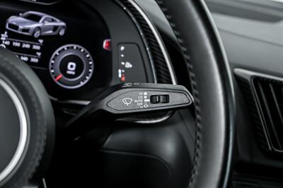 2017 Audi R8 5.2 quattro V10   - Photo 33 - Joliet, IL 60435