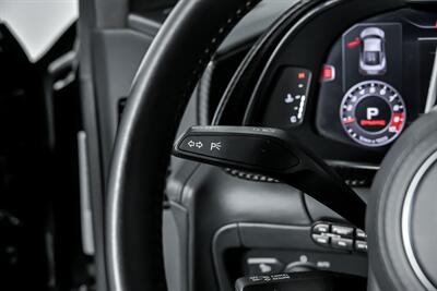 2017 Audi R8 5.2 quattro V10   - Photo 31 - Joliet, IL 60435