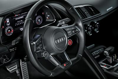 2017 Audi R8 5.2 quattro V10   - Photo 27 - Joliet, IL 60435