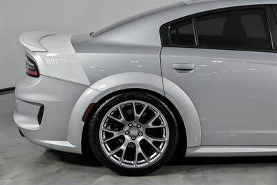 2020 Dodge Charger SRT Hellcat Daytona 50th Anniv.   - Photo 12 - Joliet, IL 60435