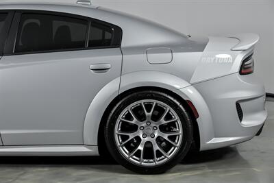 2020 Dodge Charger SRT Hellcat Daytona 50th Anniv.   - Photo 8 - Joliet, IL 60435