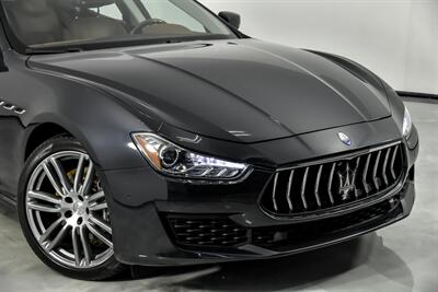 2019 Maserati Ghibli SQ4   - Photo 3 - Joliet, IL 60435