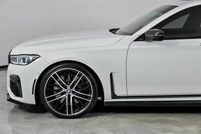 2020 BMW 750i xDrive - Photo 7 - Joliet, IL 60435