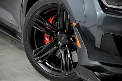 2022 Chevrolet Camaro ZL1   - Photo 4 - Joliet, IL 60435