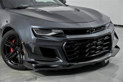 2022 Chevrolet Camaro ZL1   - Photo 3 - Joliet, IL 60435