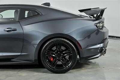 2022 Chevrolet Camaro ZL1   - Photo 9 - Joliet, IL 60435