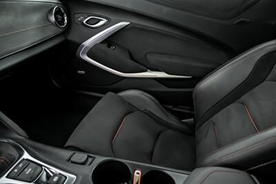 2022 Chevrolet Camaro ZL1   - Photo 38 - Joliet, IL 60435