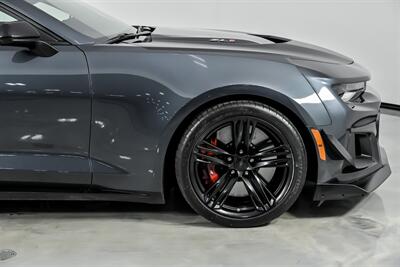 2022 Chevrolet Camaro ZL1   - Photo 15 - Joliet, IL 60435