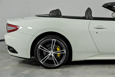 2015 Maserati GranTurismo Sport - Photo 13 - Joliet, IL 60435