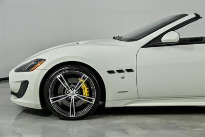 2015 Maserati GranTurismo Sport - Photo 7 - Joliet, IL 60435