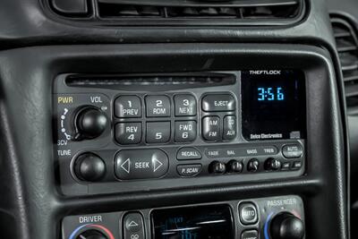 2003 Chevrolet Corvette Z06   - Photo 31 - Joliet, IL 60435