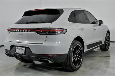2021 Porsche Macan - Photo 12 - Joliet, IL 60435