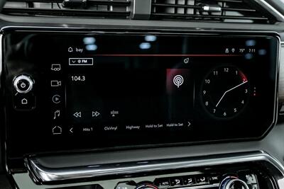 2024 GMC Sierra 2500HD Denali Ultimate-$30K MODS-JACKED DENALI!   - Photo 32 - Joliet, IL 60435