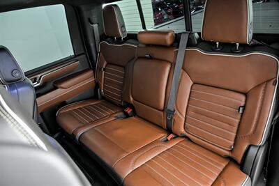 2024 GMC Sierra 2500HD Denali Ultimate-$30K MODS-JACKED DENALI!   - Photo 25 - Joliet, IL 60435