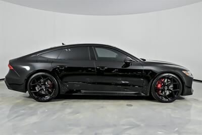 2021 Audi RS 7 4.0T quattro - Photo 14 - Joliet, IL 60435