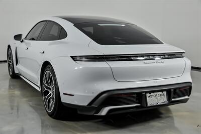 2020 Porsche Taycan Turbo   - Photo 10 - Joliet, IL 60435