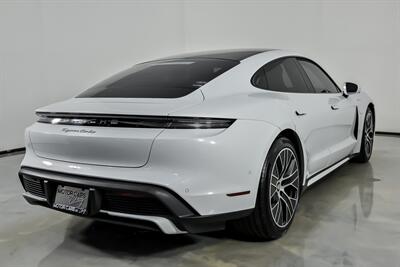 2020 Porsche Taycan Turbo   - Photo 12 - Joliet, IL 60435