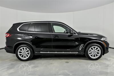 2023 BMW X5 xDrive40i - Photo 14 - Joliet, IL 60435