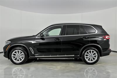 2023 BMW X5 xDrive40i - Photo 8 - Joliet, IL 60435