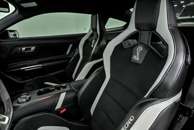 2021 Ford Mustang Shelby GT500-CFTP!   - Photo 19 - Joliet, IL 60435
