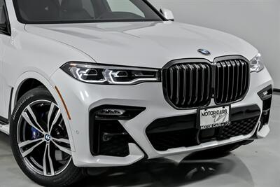 2022 BMW X7 xDrive40i - Photo 3 - Joliet, IL 60435