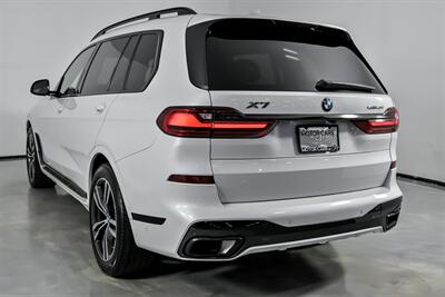 2022 BMW X7 xDrive40i - Photo 10 - Joliet, IL 60435