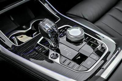 2022 BMW X7 xDrive40i - Photo 36 - Joliet, IL 60435