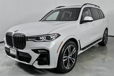 2022 BMW X7 xDrive40i - Photo 6 - Joliet, IL 60435