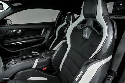 2020 Ford Mustang Shelby GT500-CFTP-BONE STOCK   - Photo 21 - Joliet, IL 60435