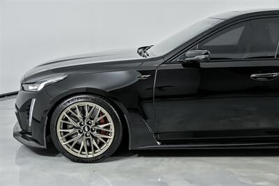 2022 Cadillac CT5-V Blackwing   - Photo 7 - Joliet, IL 60435