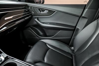 2021 Audi Q8 quattro Premium 55 TFSI   - Photo 37 - Joliet, IL 60435