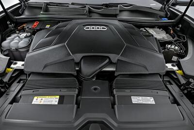 2021 Audi Q8 quattro Premium 55 TFSI   - Photo 17 - Joliet, IL 60435