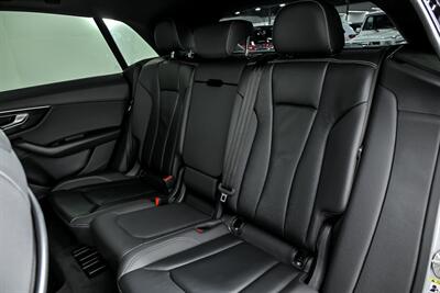 2021 Audi Q8 quattro Premium 55 TFSI   - Photo 24 - Joliet, IL 60435