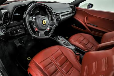 2013 Ferrari 458 Italia   - Photo 21 - Joliet, IL 60435