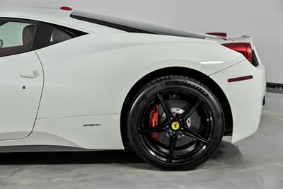 2013 Ferrari 458 Italia   - Photo 9 - Joliet, IL 60435