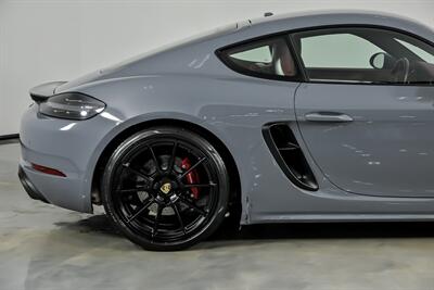 2023 Porsche 718 Cayman GTS 4.0   - Photo 13 - Joliet, IL 60435